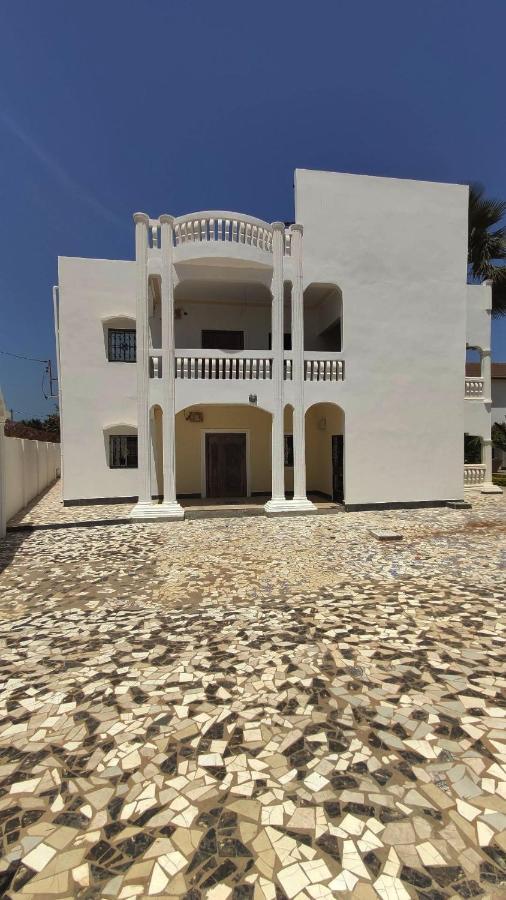 Dulaa Deema Residence Brufut Heights Tranquil 외부 사진